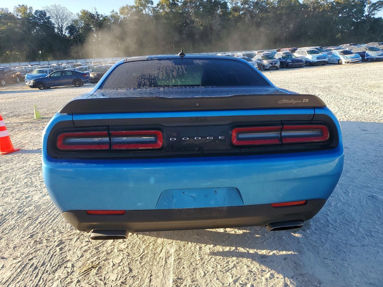2023 Dodge Challenger R/T - zdjęcie 6