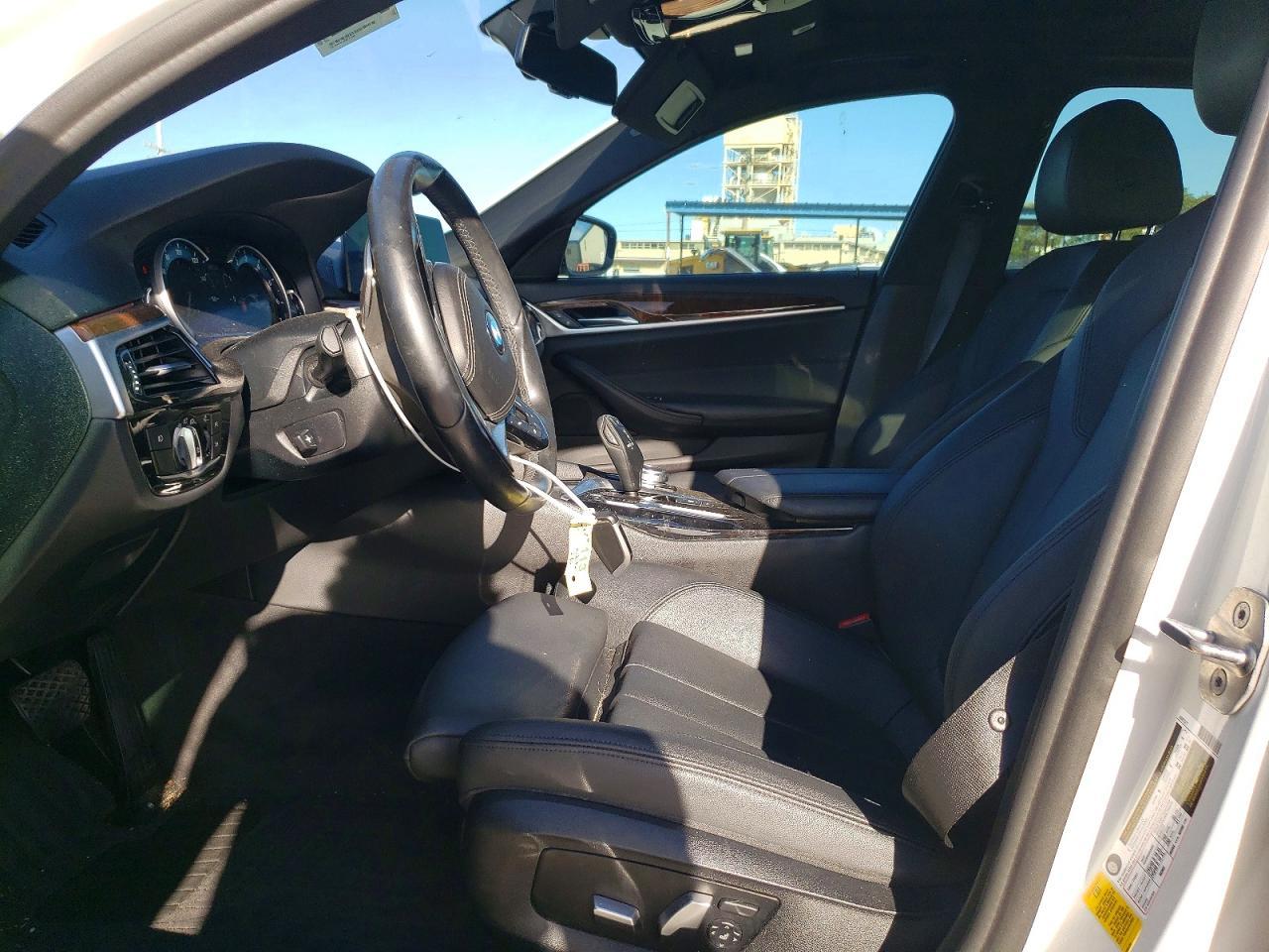 2018 BMW 530 I - zdjęcie 7