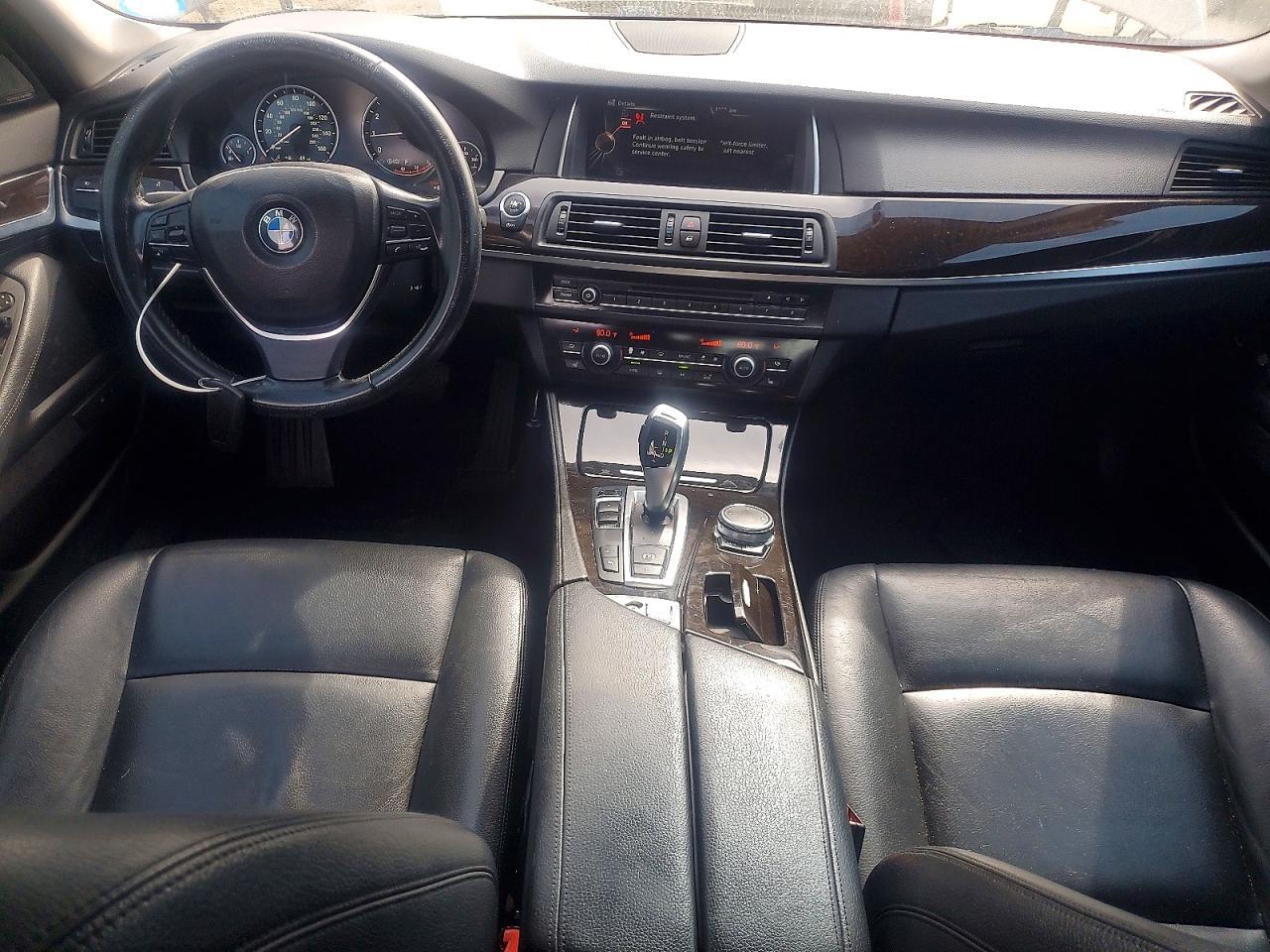 2015 BMW 528 I - zdjęcie 8