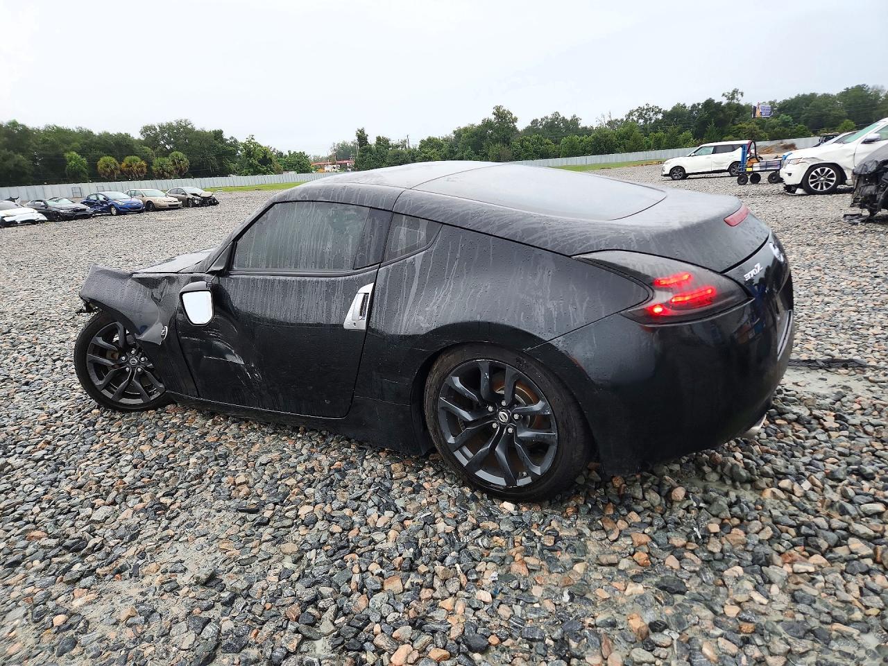 2017 Nissan 370Z Base - zdjęcie 2