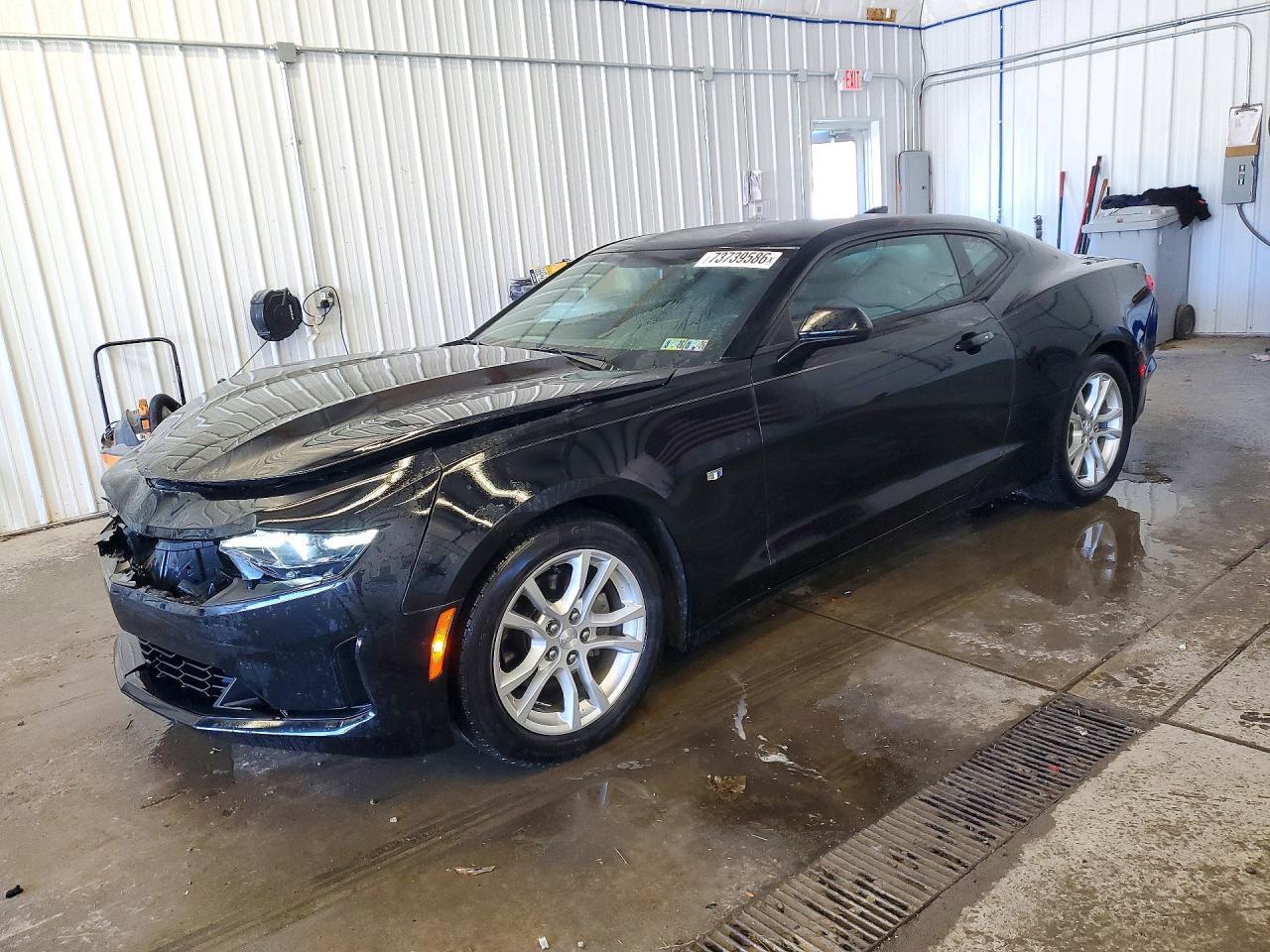 2021 Chevrolet Camaro Ls - zdjęcie główne