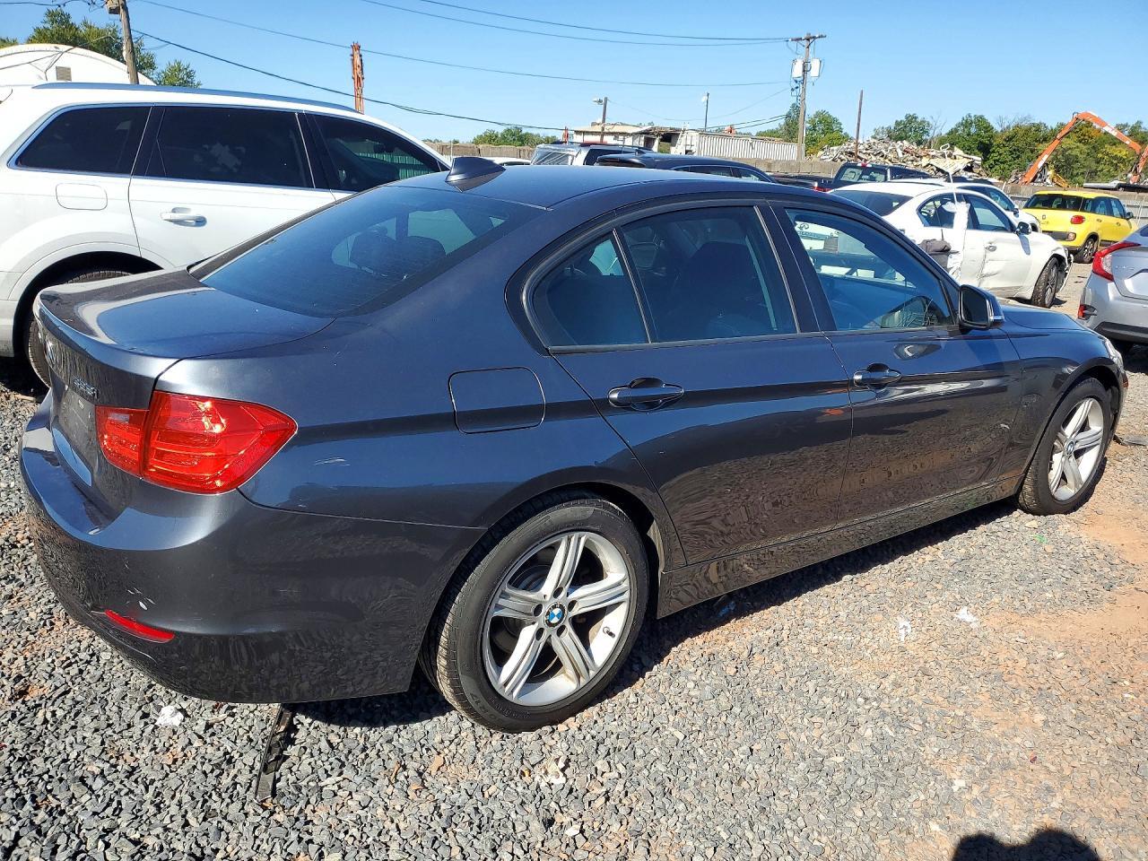 2014 BMW Seria 3 328i - zdjęcie 3