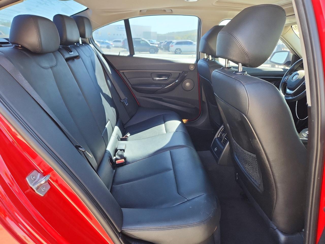 2014 BMW 328 I - zdjęcie 10