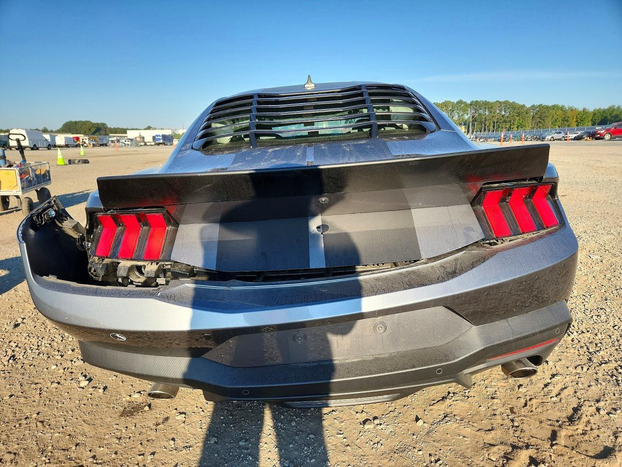 2025 Ford Mustang - zdjęcie 6