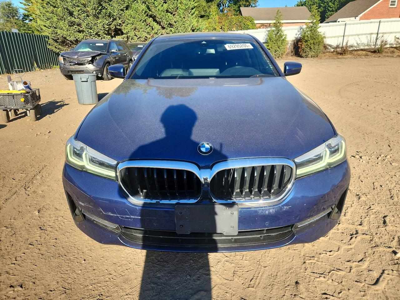 2021 BMW 530 I - zdjęcie 5