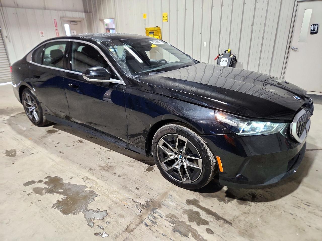 2027 BMW 530 I - zdjęcie 4