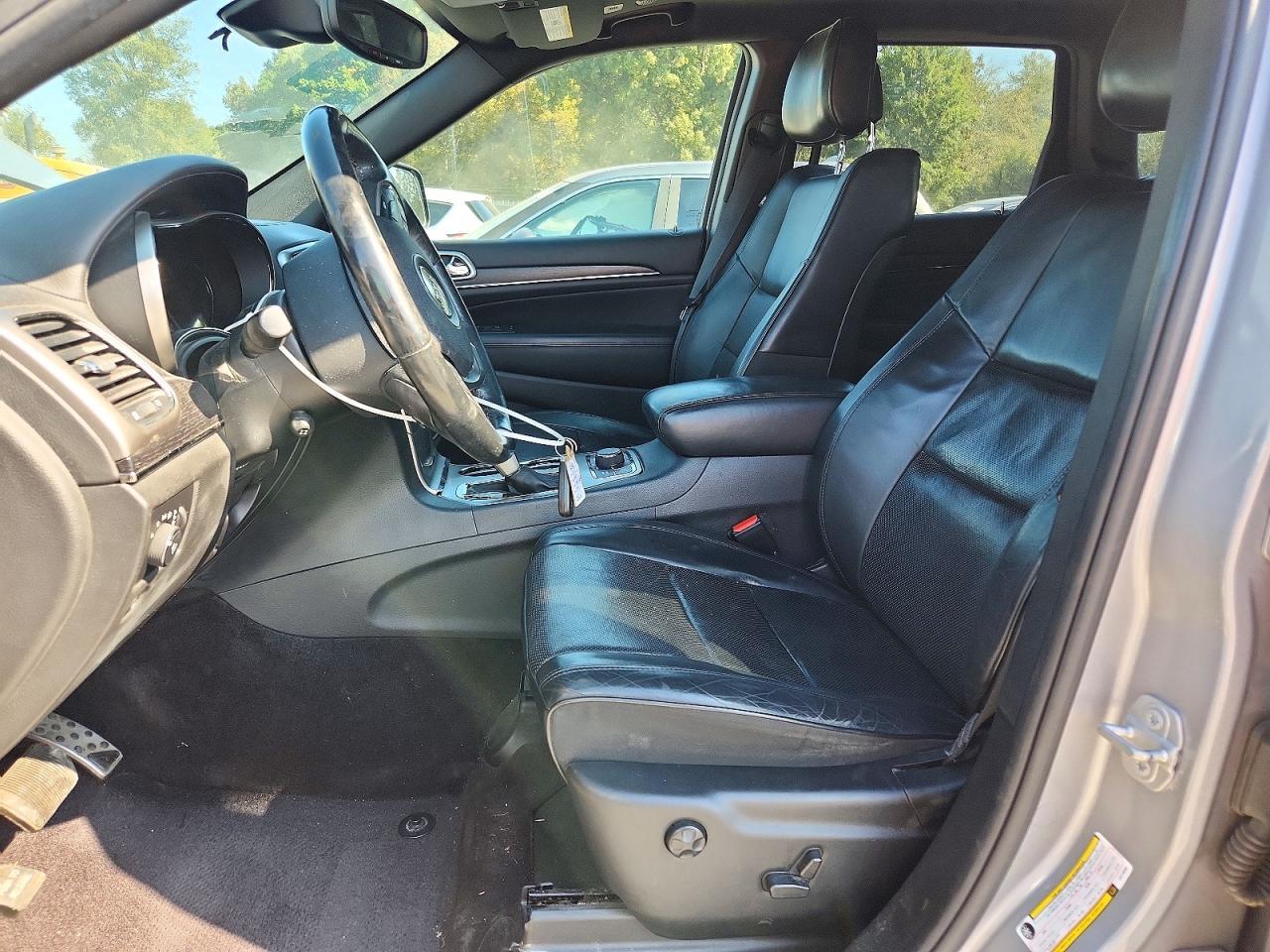 2018 Jeep Grand Cherokee Overland - zdjęcie 7