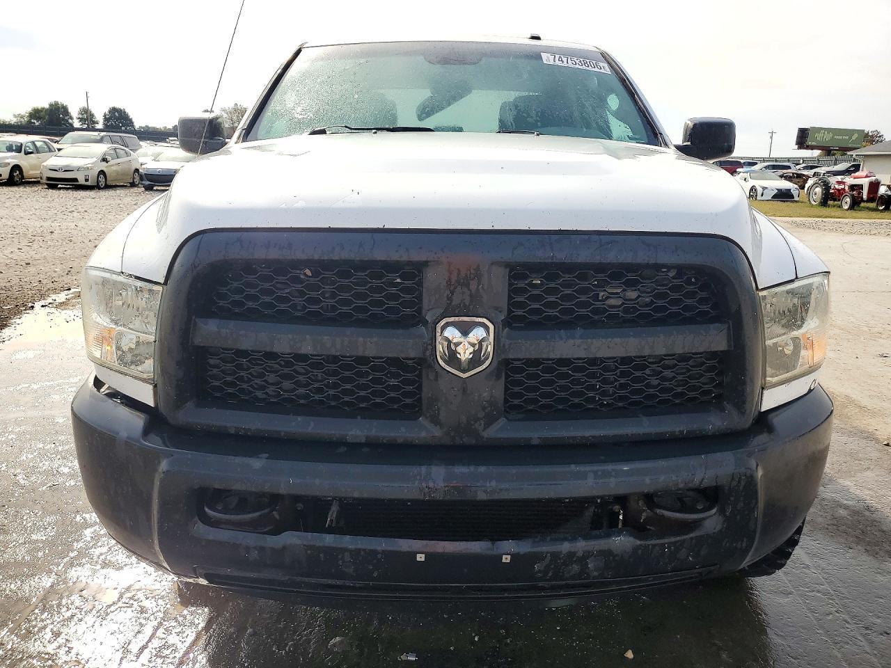 2014 Ram 2500 Tradesman - zdjęcie 5