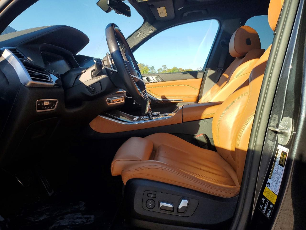 2021 BMW X5 xDrive40I - zdjęcie 7