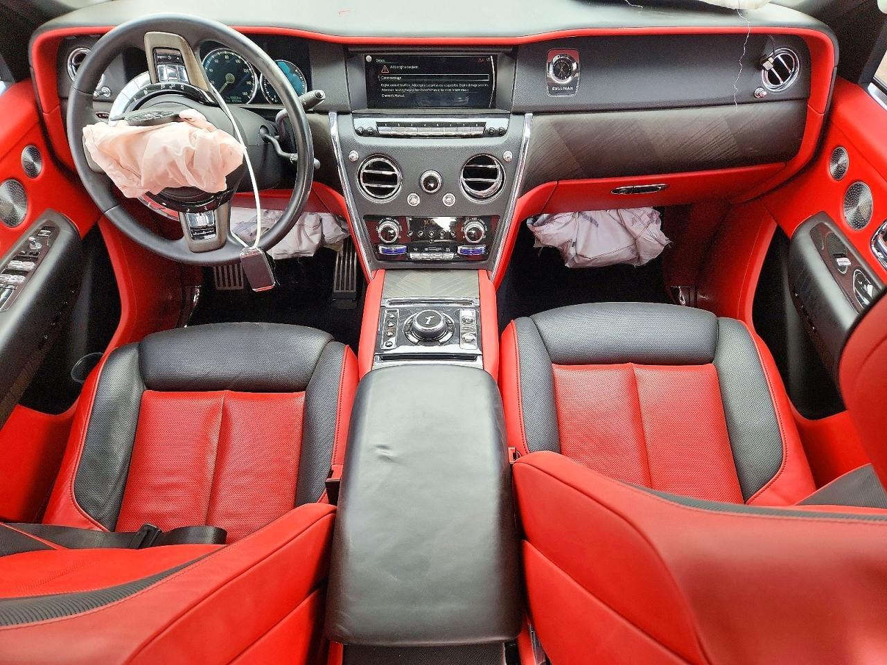2019 Rolls-Royce Cullinan - zdjęcie 8