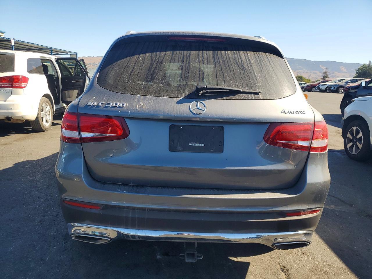 2016 Mercedes-Benz Glc 300 4Matic - zdjęcie 6