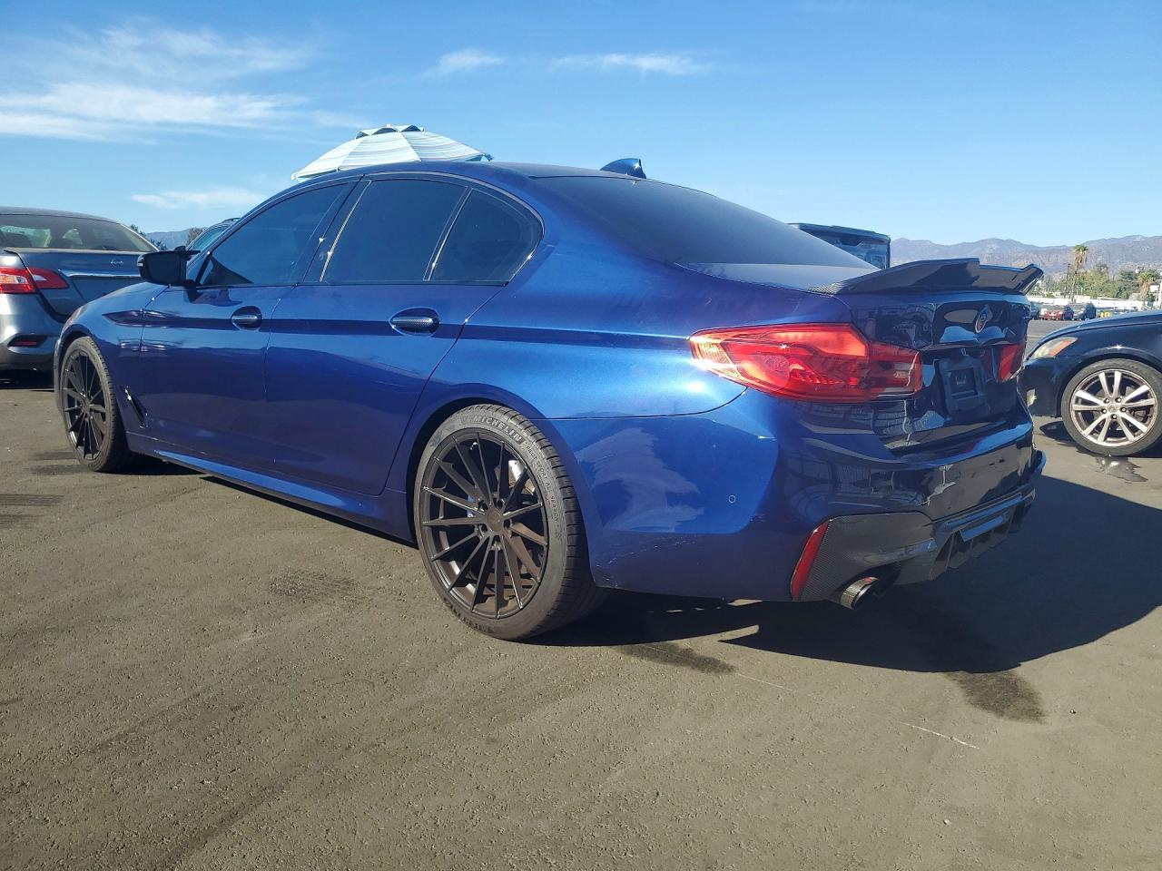 2018 BMW Seria 5 M550i - zdjęcie 2