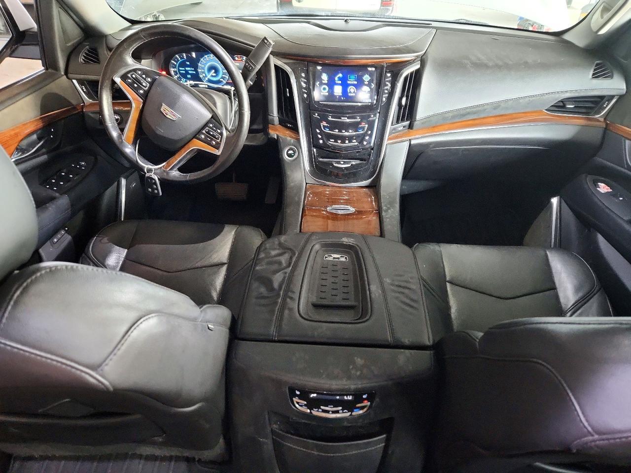 2016 Cadillac Escalade Esv Luxury - zdjęcie 8