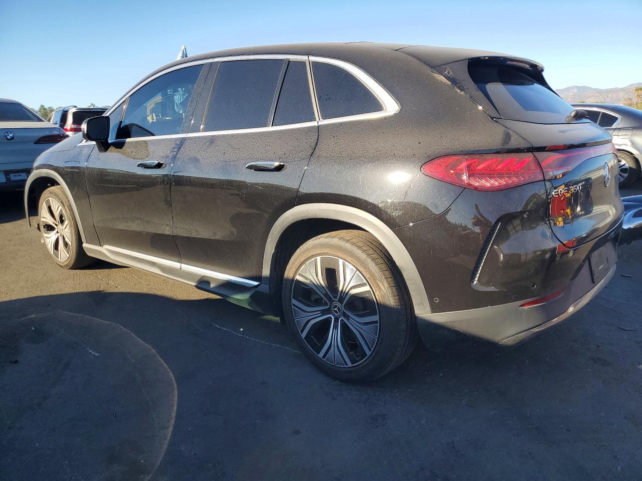 2023 Mercedes-Benz Eqe Suv 350 4Matic - zdjęcie 2