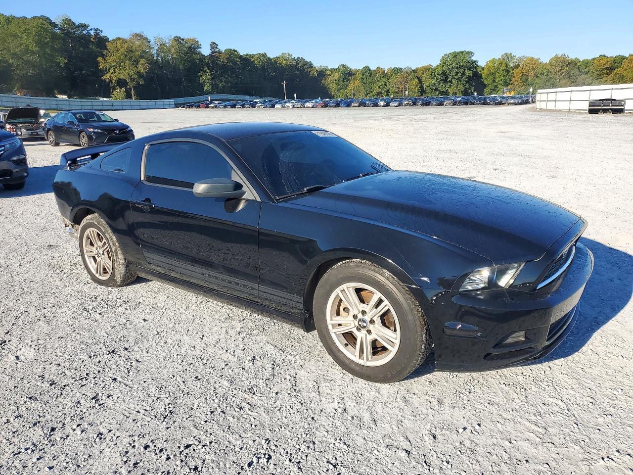 2013 Ford Mustang - zdjęcie 4
