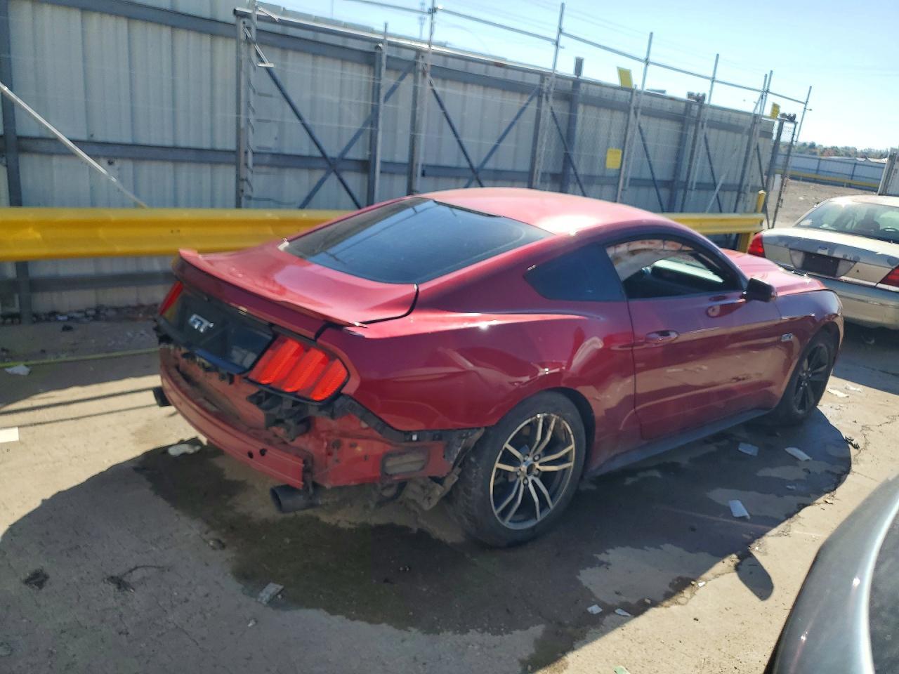 2017 Ford Mustang Gt - zdjęcie 3