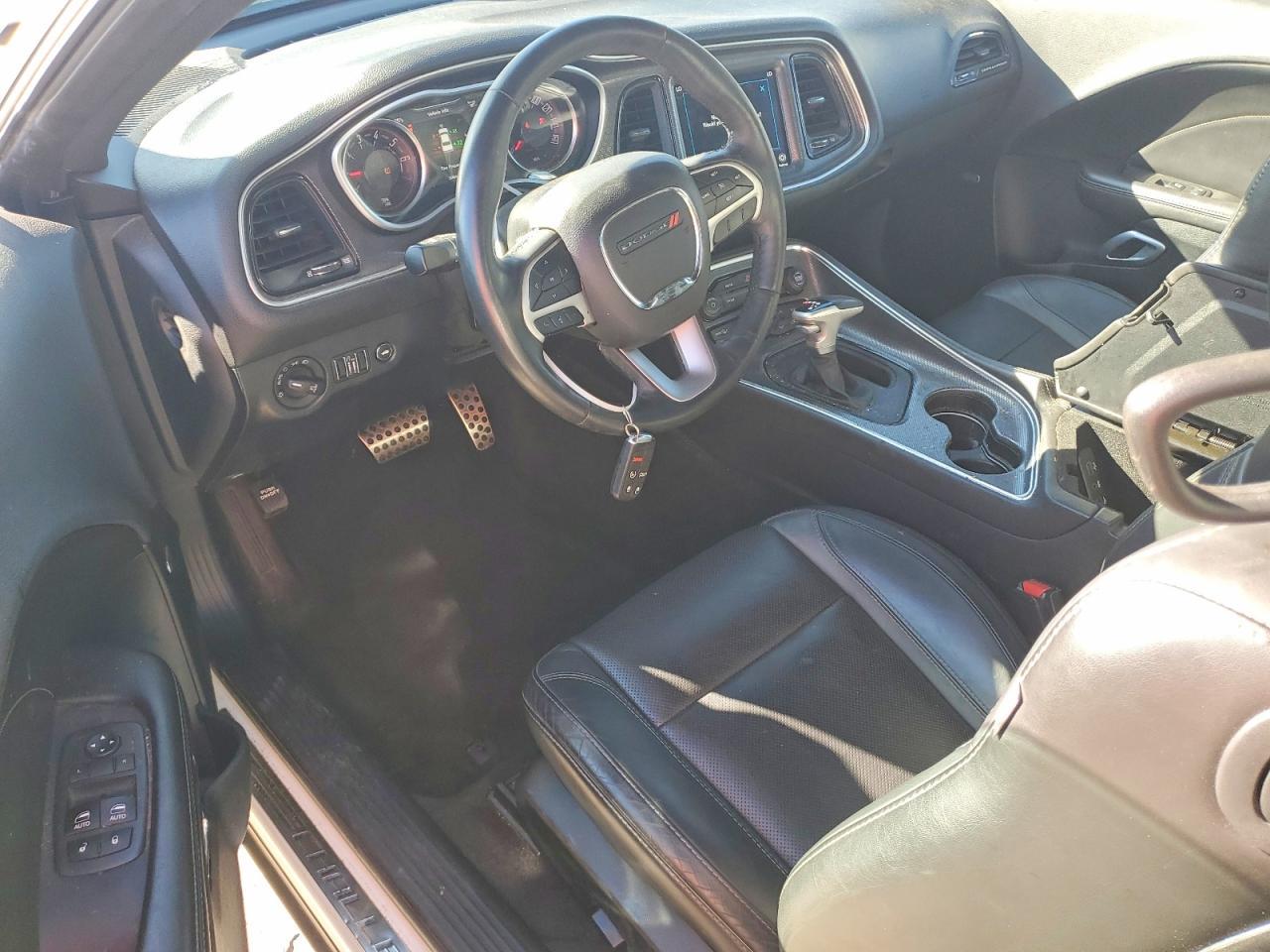 2018 Dodge Challenger Sxt - zdjęcie 8