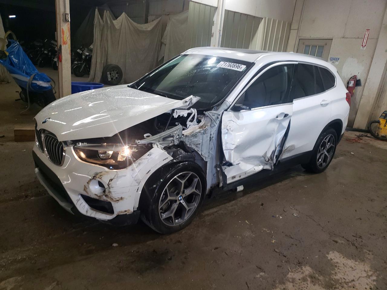 2022 BMW X1 Sdrive28I - zdjęcie główne