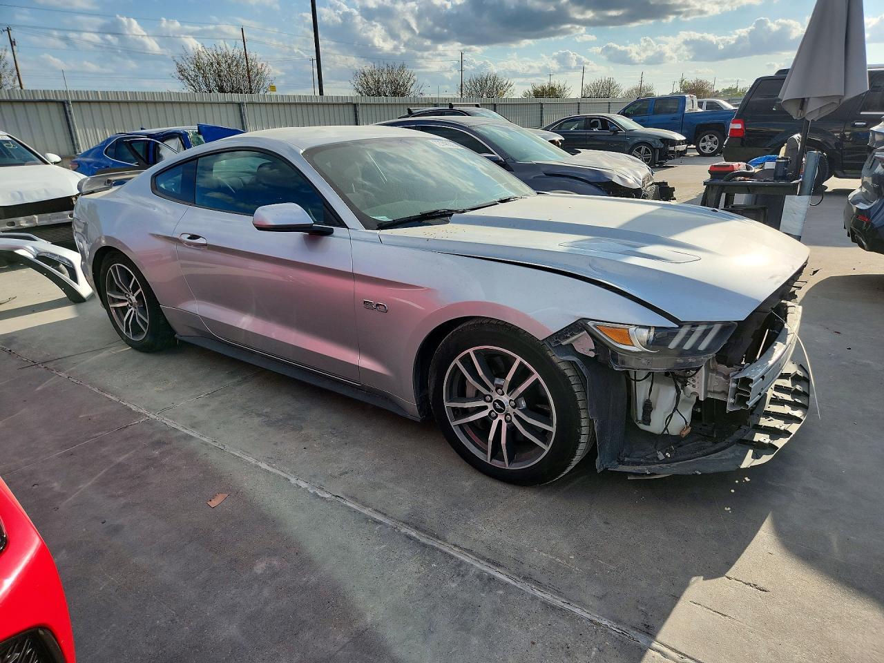 2015 Ford Mustang Gt - zdjęcie 4