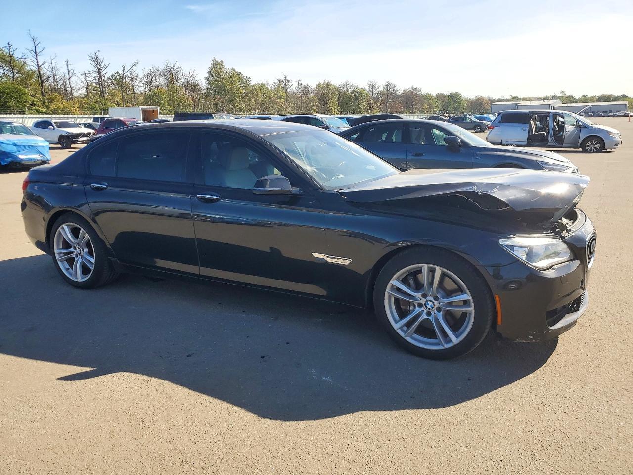 2013 BMW Seria 7 Alpina B7 - zdjęcie 4