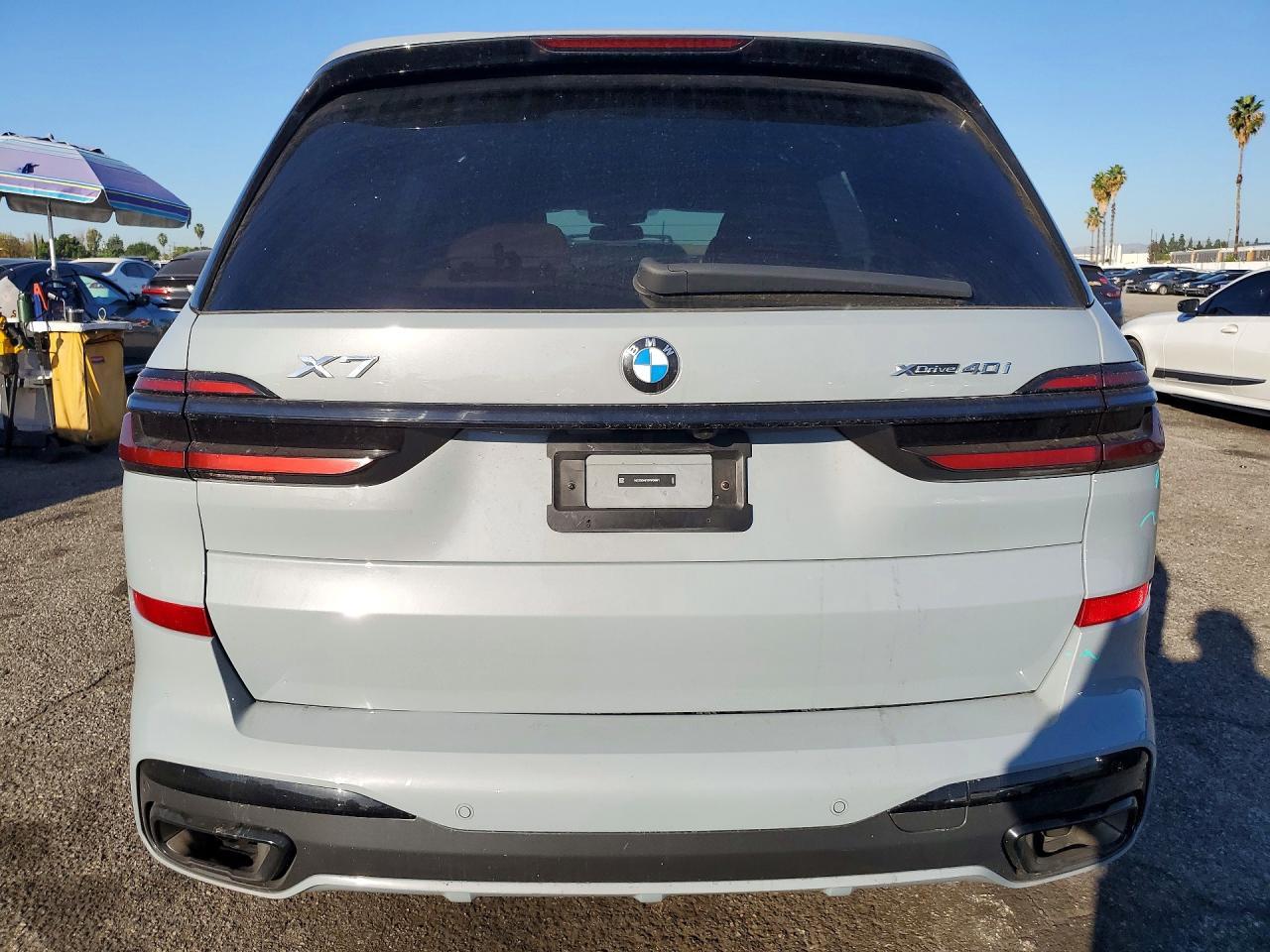 2025 BMW X7 xDrive40I - zdjęcie 6