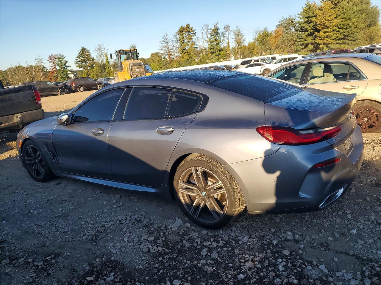 2022 BMW Seria 8 840i - zdjęcie 2