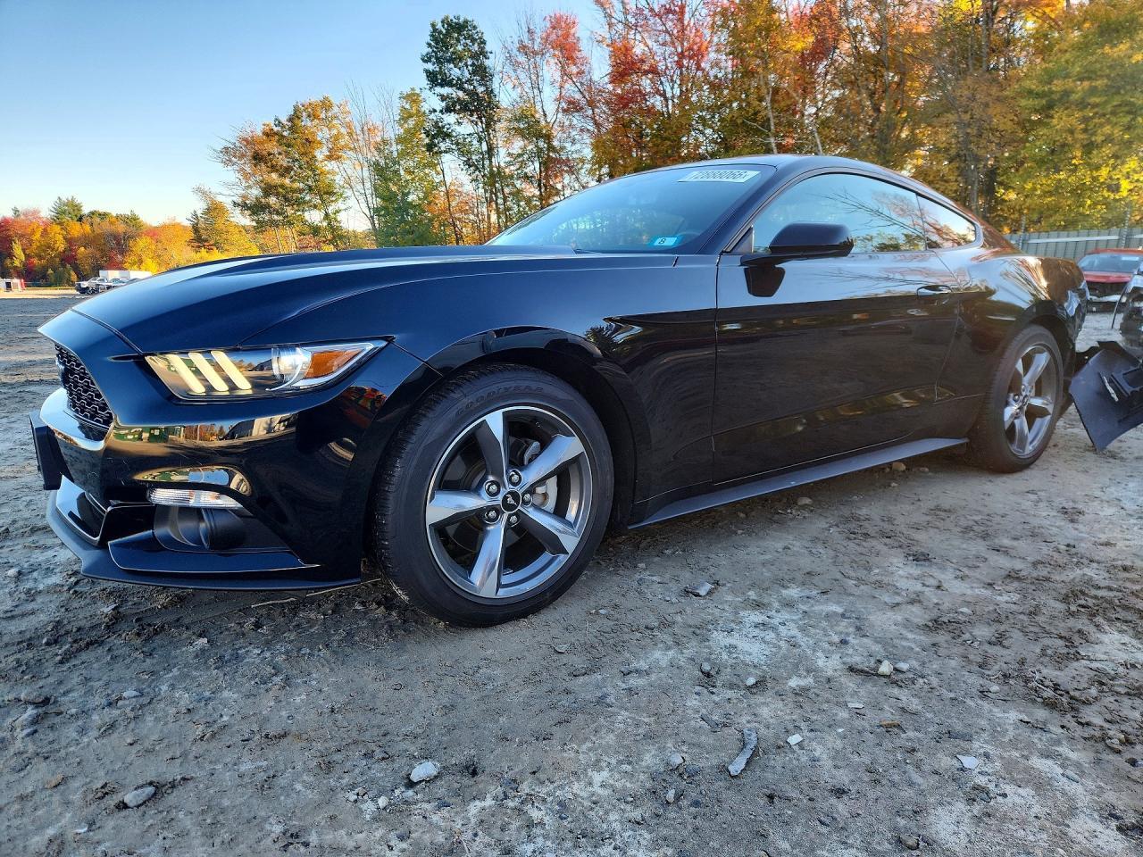 2015 Ford Mustang - zdjęcie główne