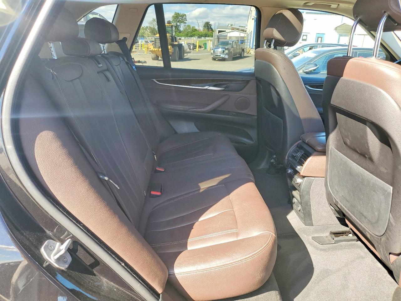 2015 BMW X5 xDrive35I - zdjęcie 11