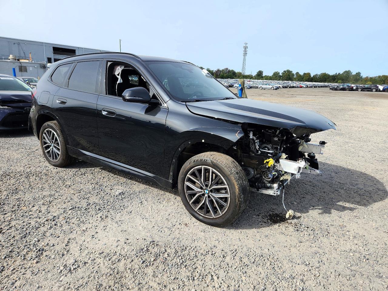 2023 BMW X1 xDrive28I - zdjęcie 4