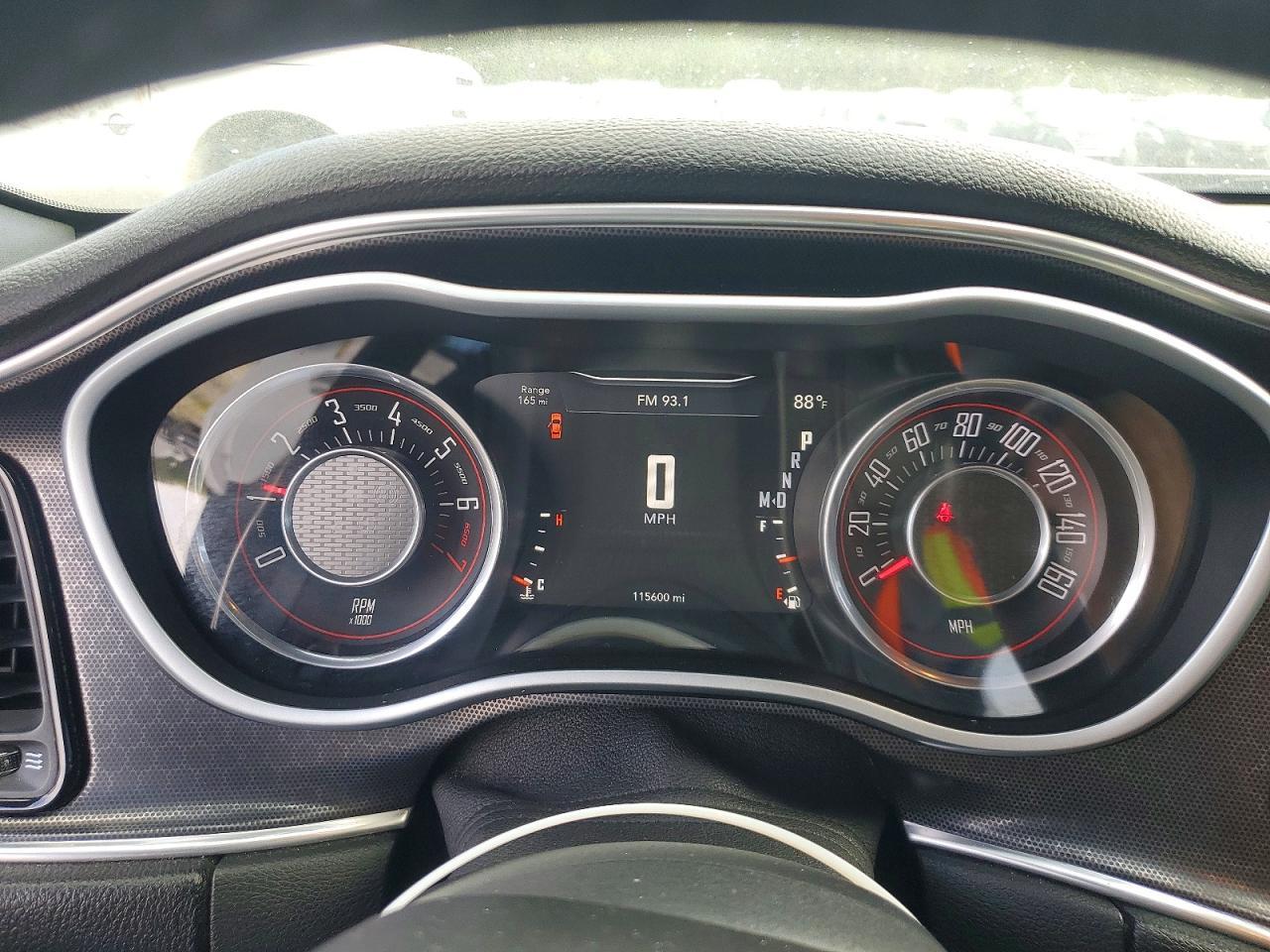 2016 Dodge Challenger Sxt - zdjęcie 9