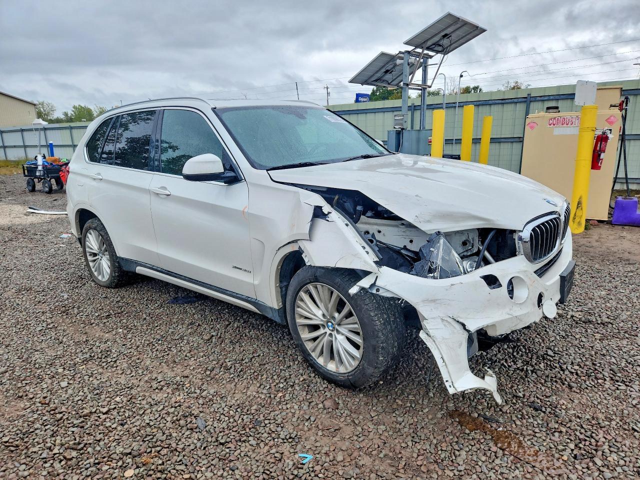 2017 BMW X5 xDrive35I - zdjęcie 4