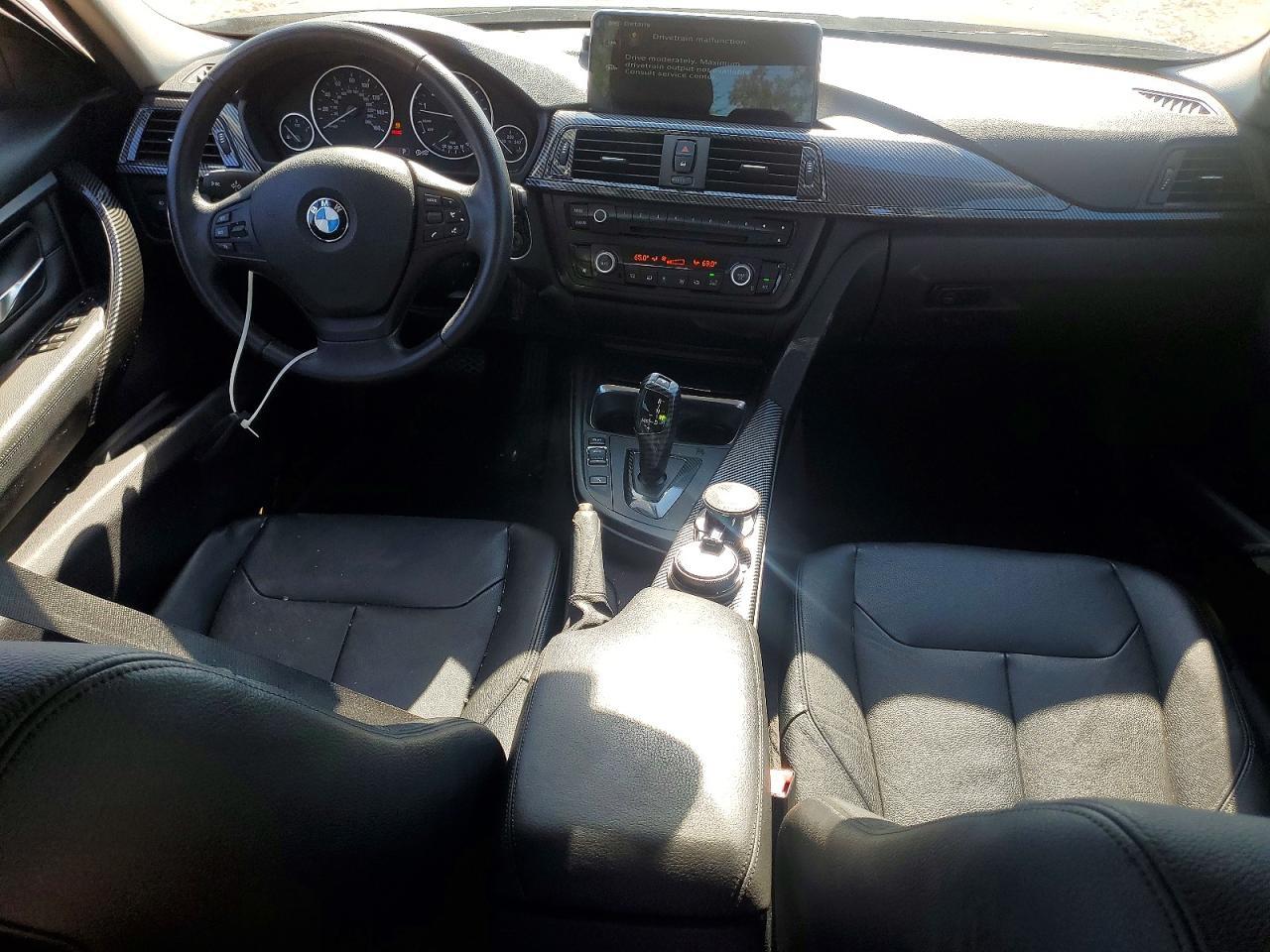 2013 BMW 328 I - zdjęcie 8