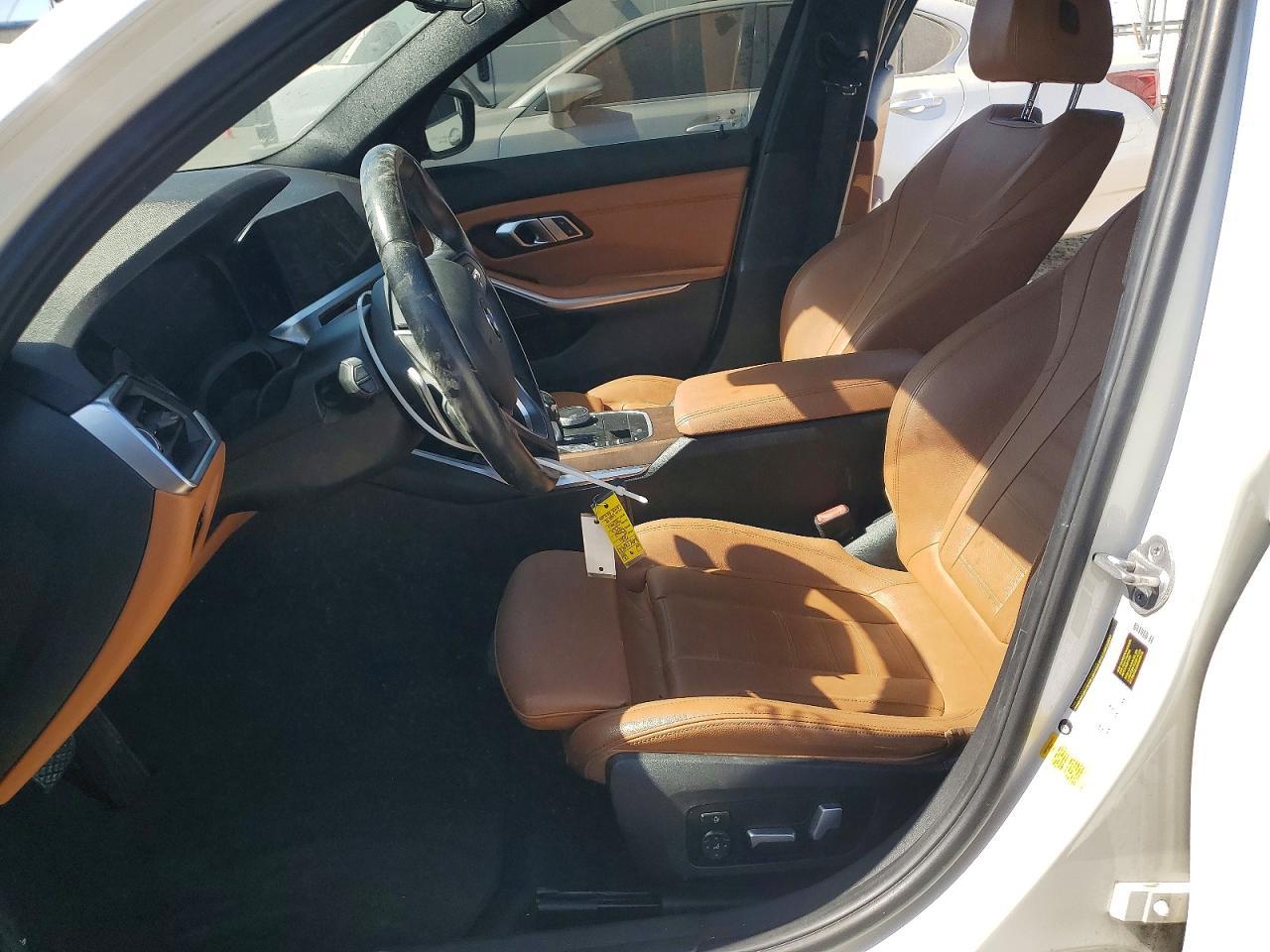 2021 BMW 330I - zdjęcie 7