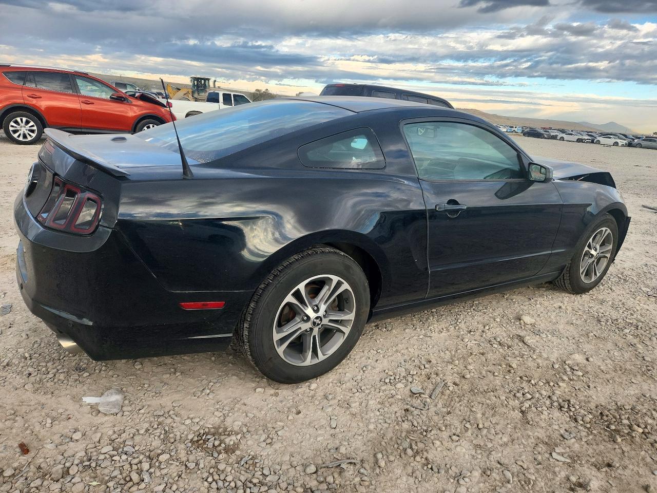2014 Ford Mustang - zdjęcie 3