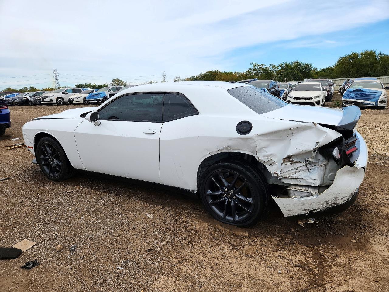 2022 Dodge Challenger Gt - zdjęcie 2