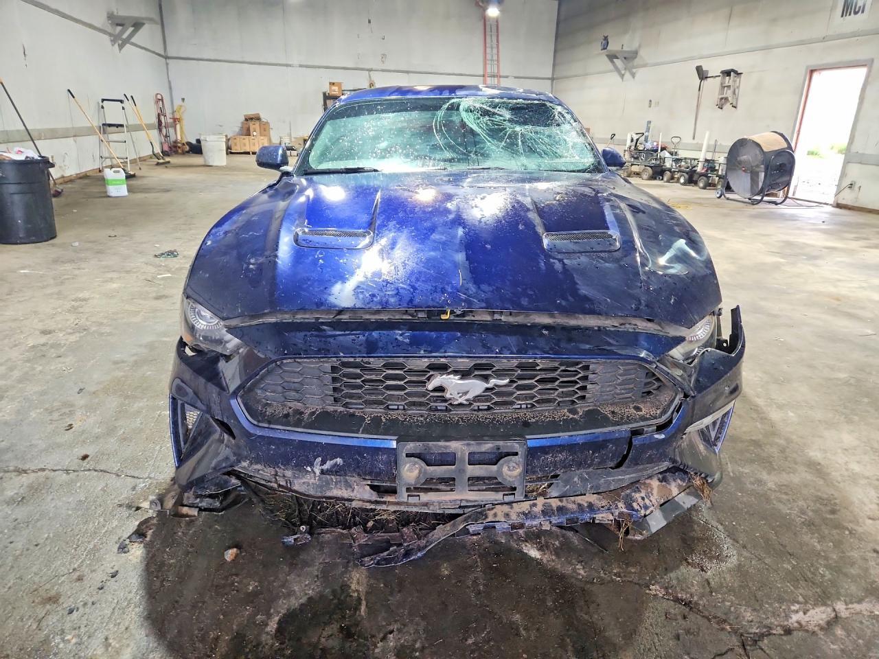 2020 Ford Mustang - zdjęcie 5