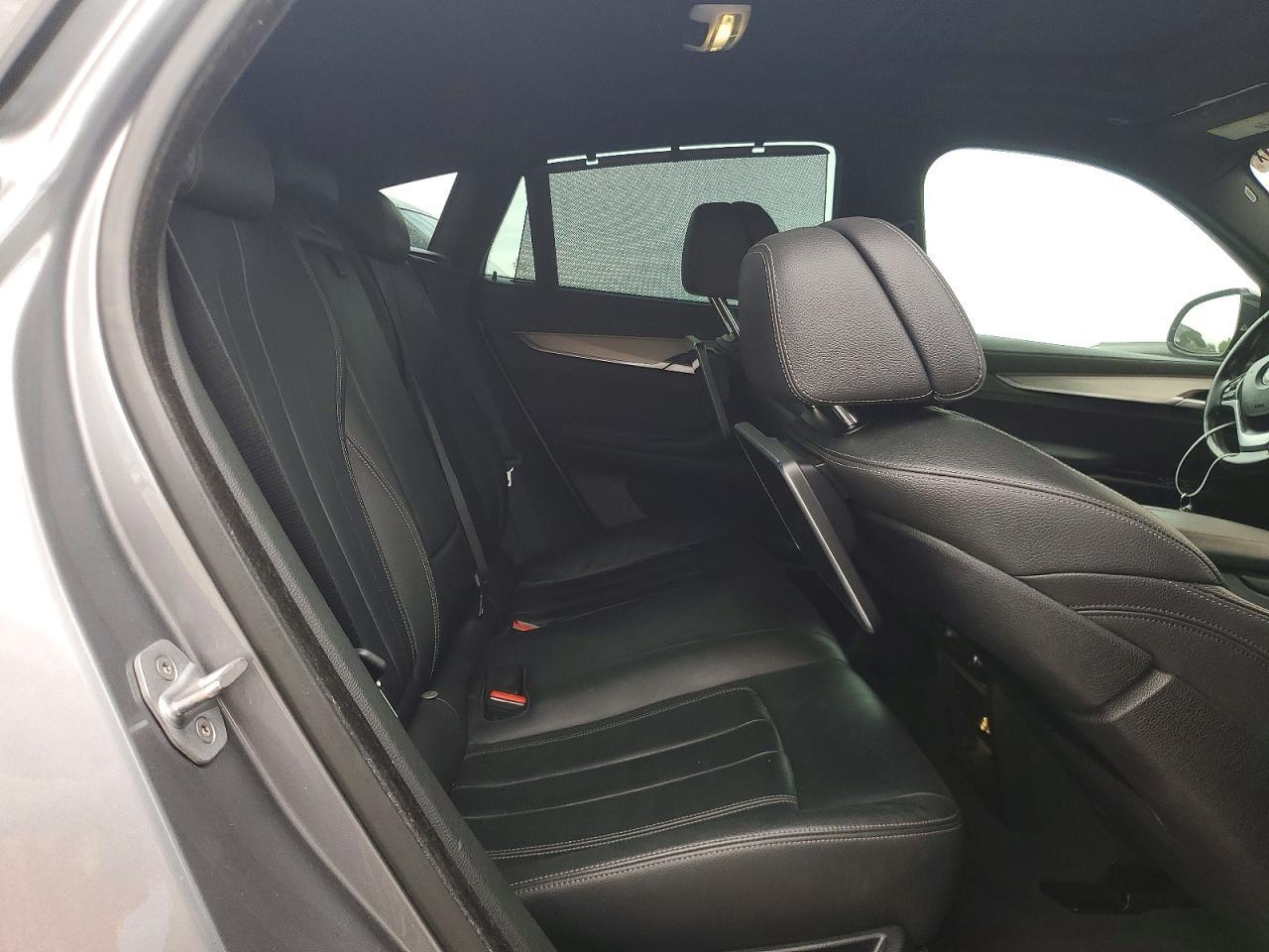 2019 BMW X6 xDrive50I - zdjęcie 11