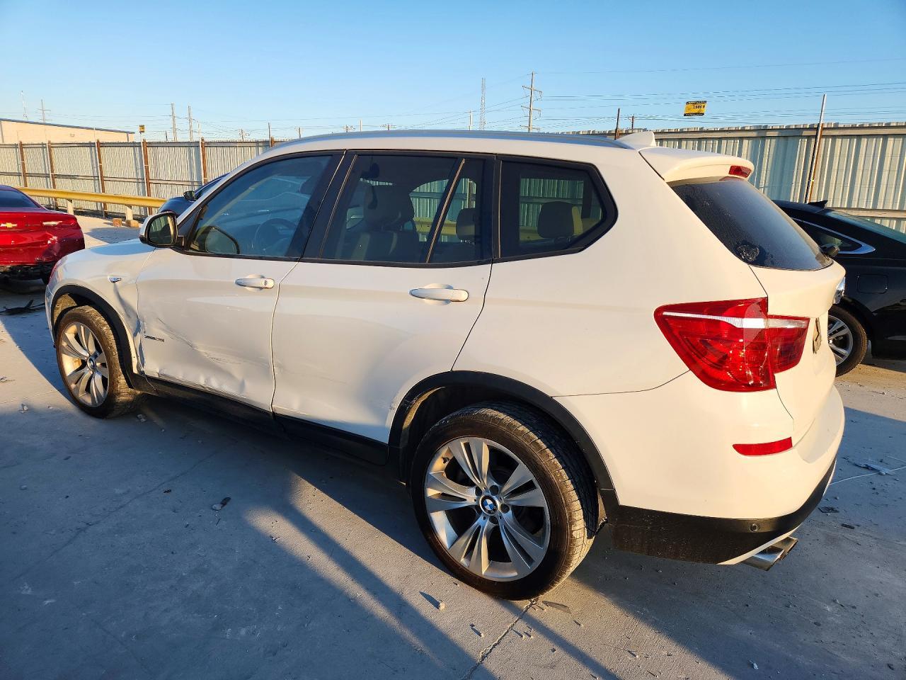 2016 BMW X3 xDrive28I - zdjęcie 2