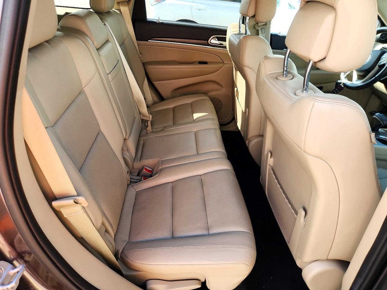 2014 Jeep Grand Cherokee Limited - zdjęcie 11