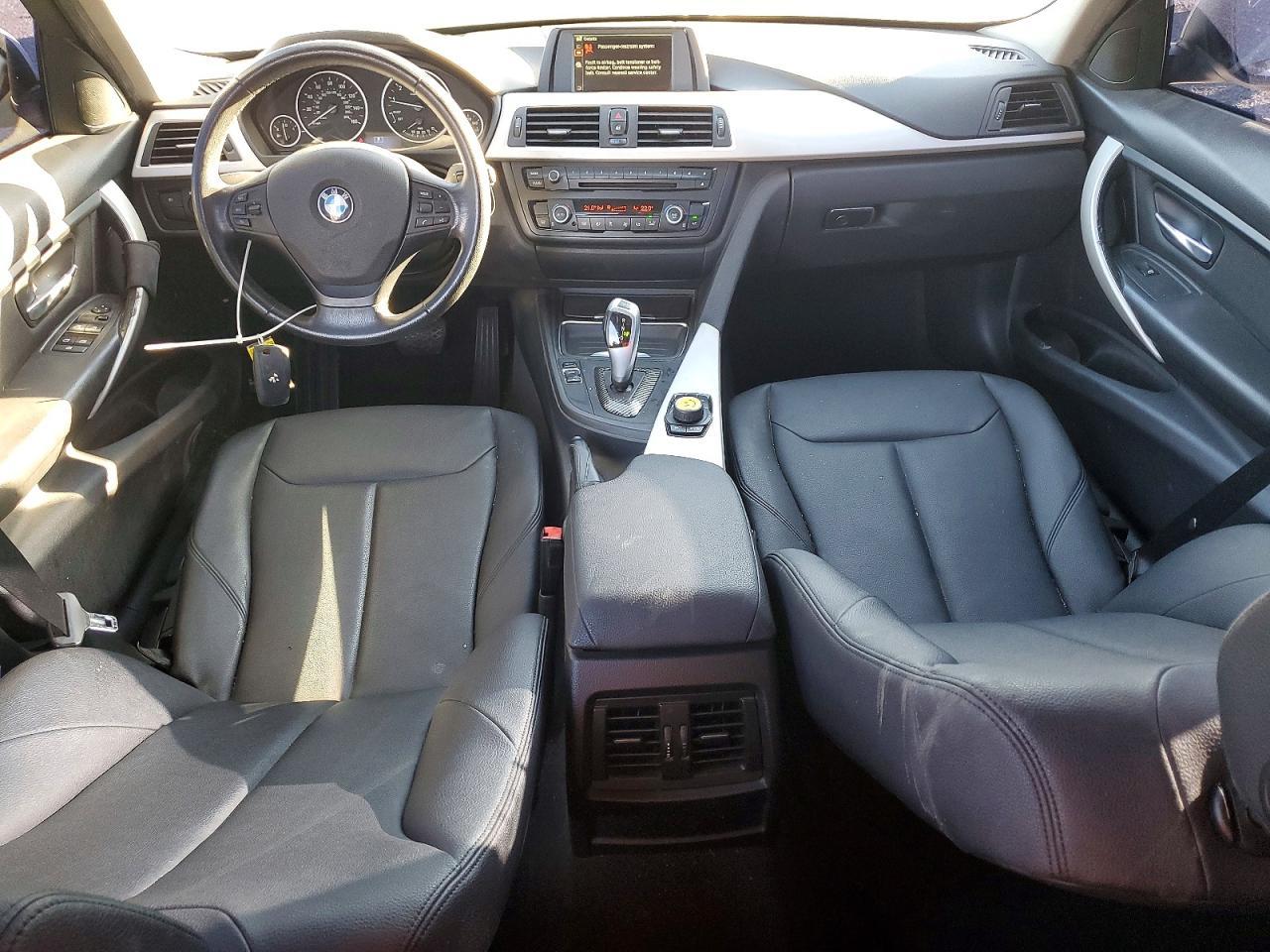2014 BMW 320 I - zdjęcie 8