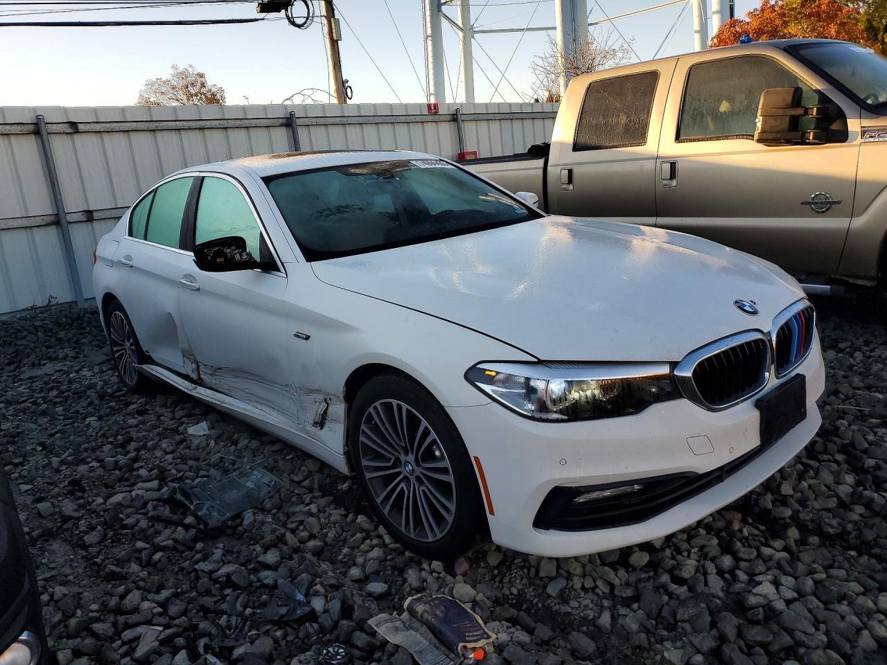 2017 BMW Seria 5 530i - zdjęcie 4