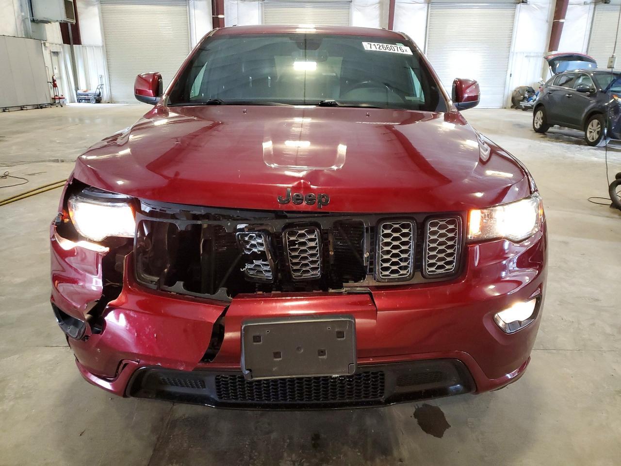 2020 Jeep Grand Cherokee Laredo - zdjęcie 5