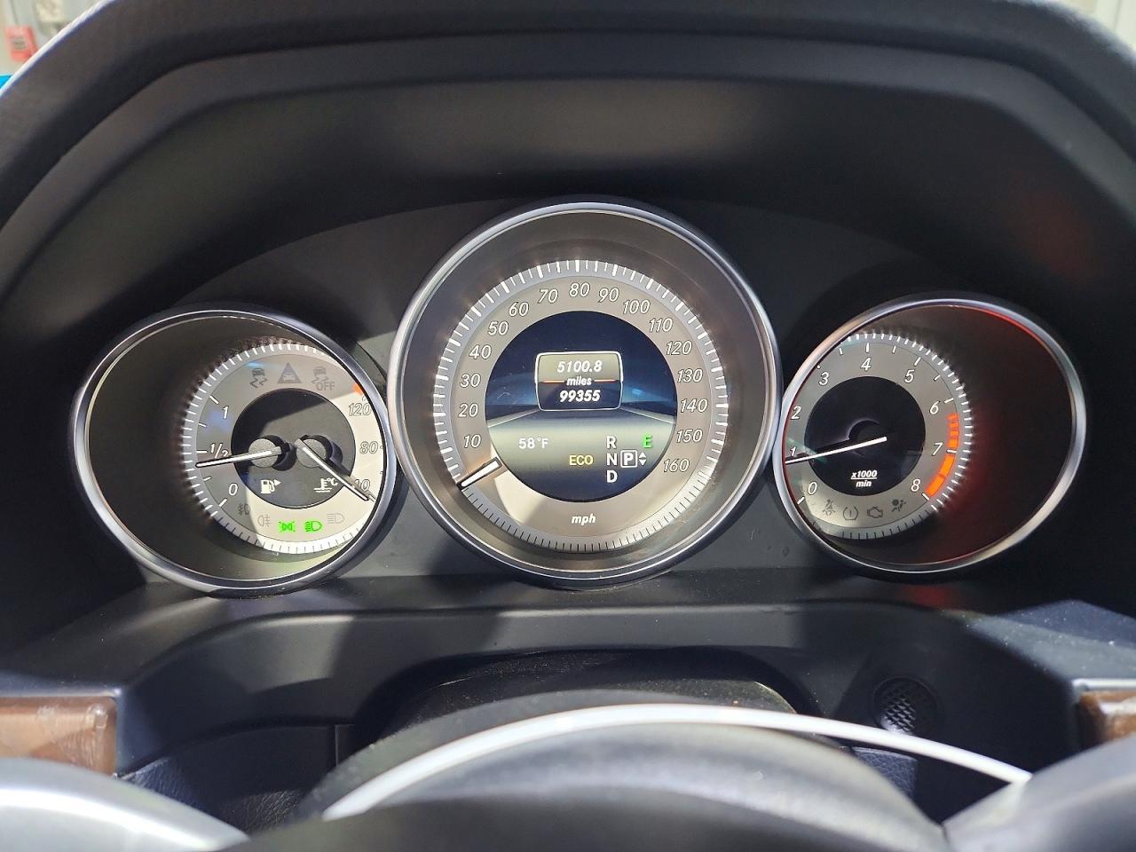 2014 Mercedes-Benz E 350 4Matic - zdjęcie 9