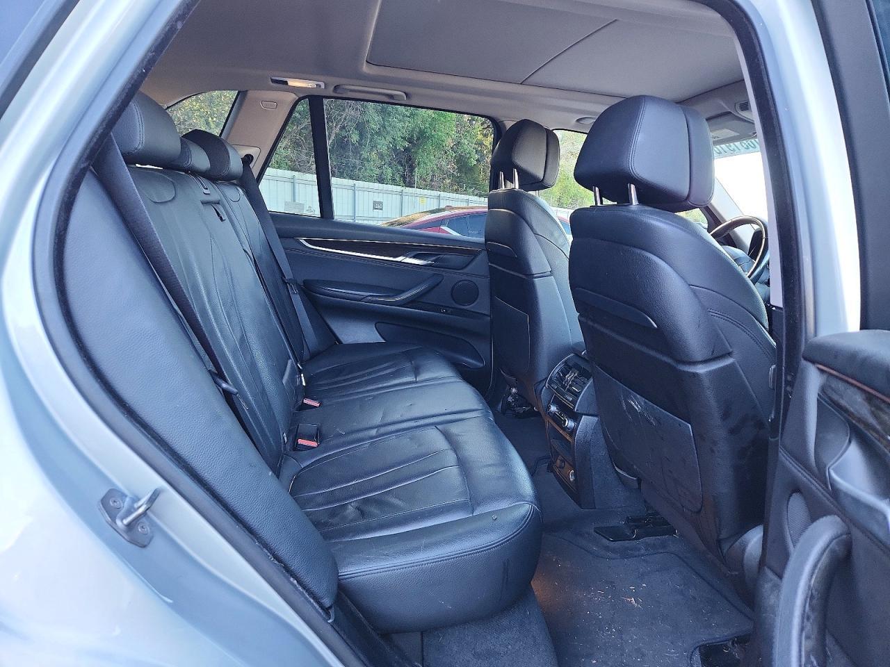 2015 BMW X5 xDrive35I - zdjęcie 11