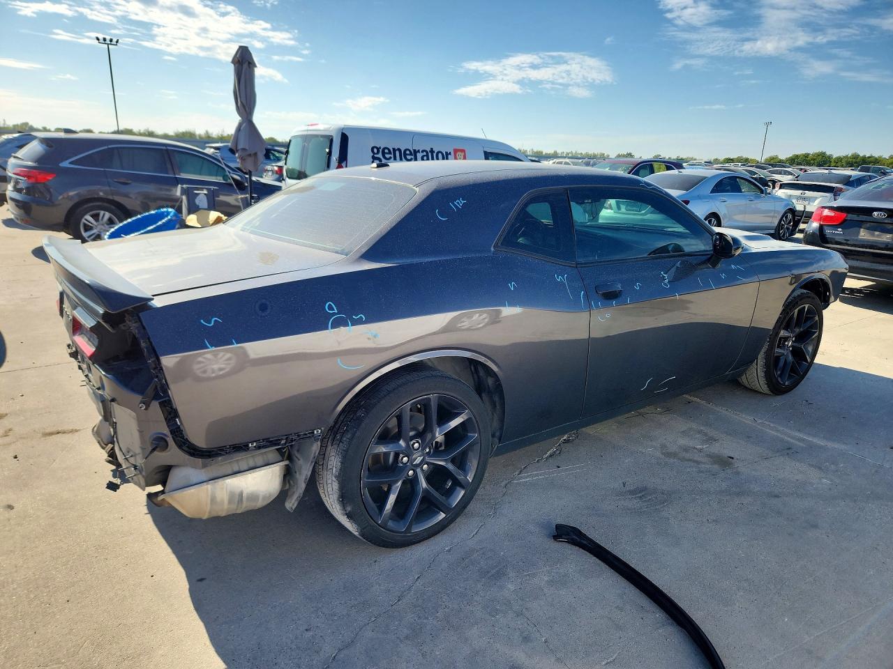 2021 Dodge Challenger Sxt - zdjęcie 3