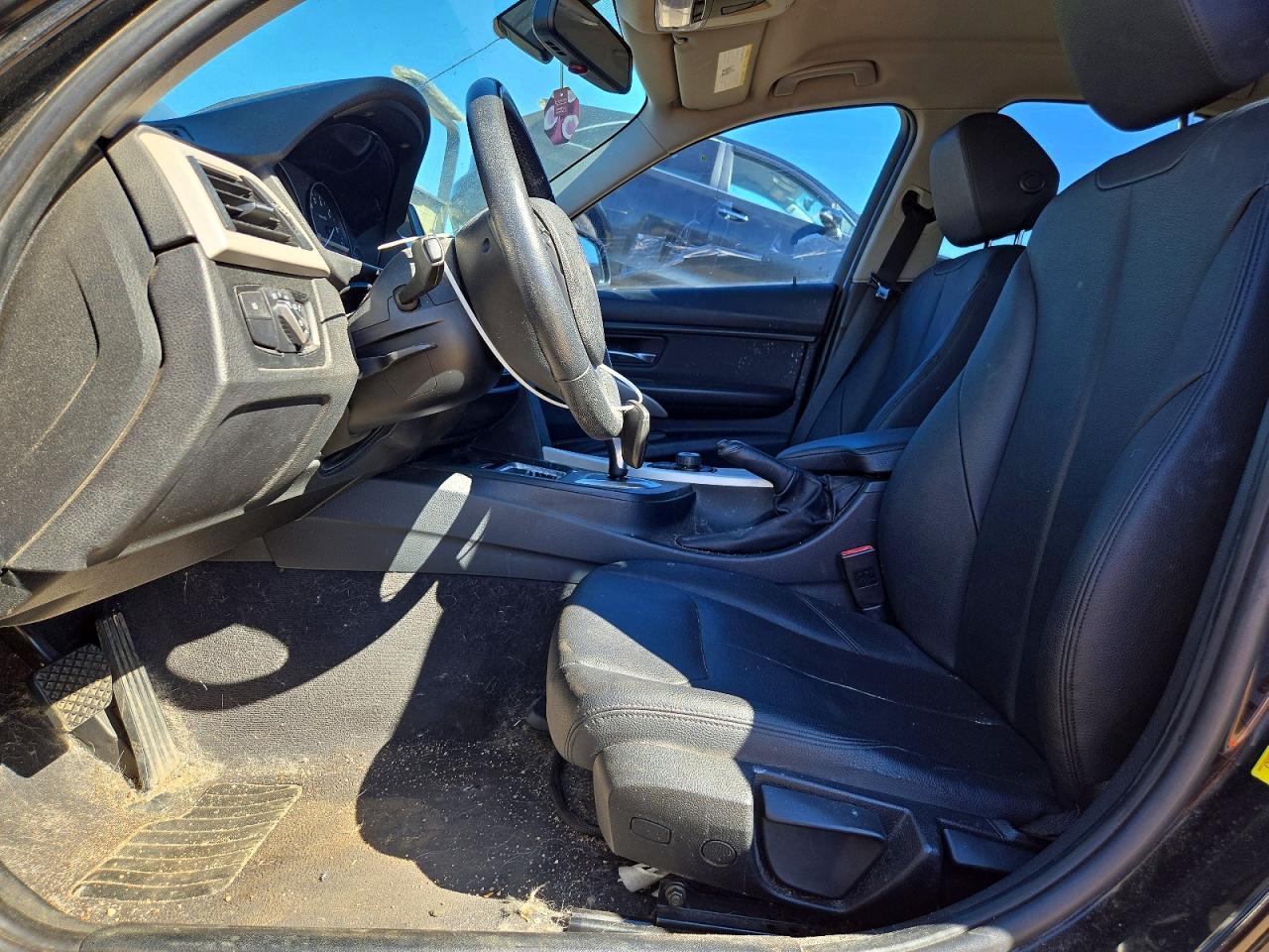 2014 BMW 320 I - zdjęcie 7