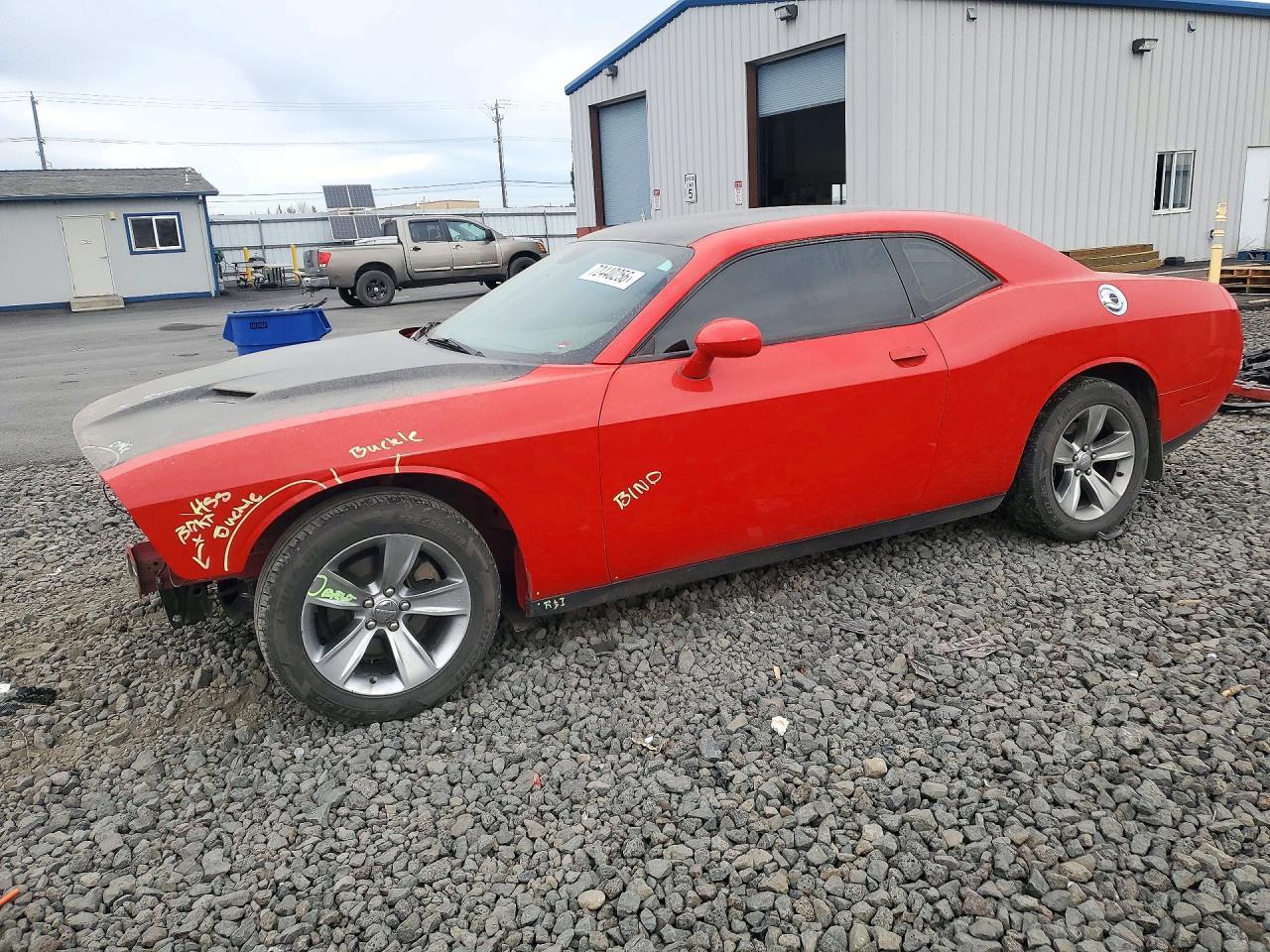 2016 Dodge Challenger Sxt - zdjęcie główne