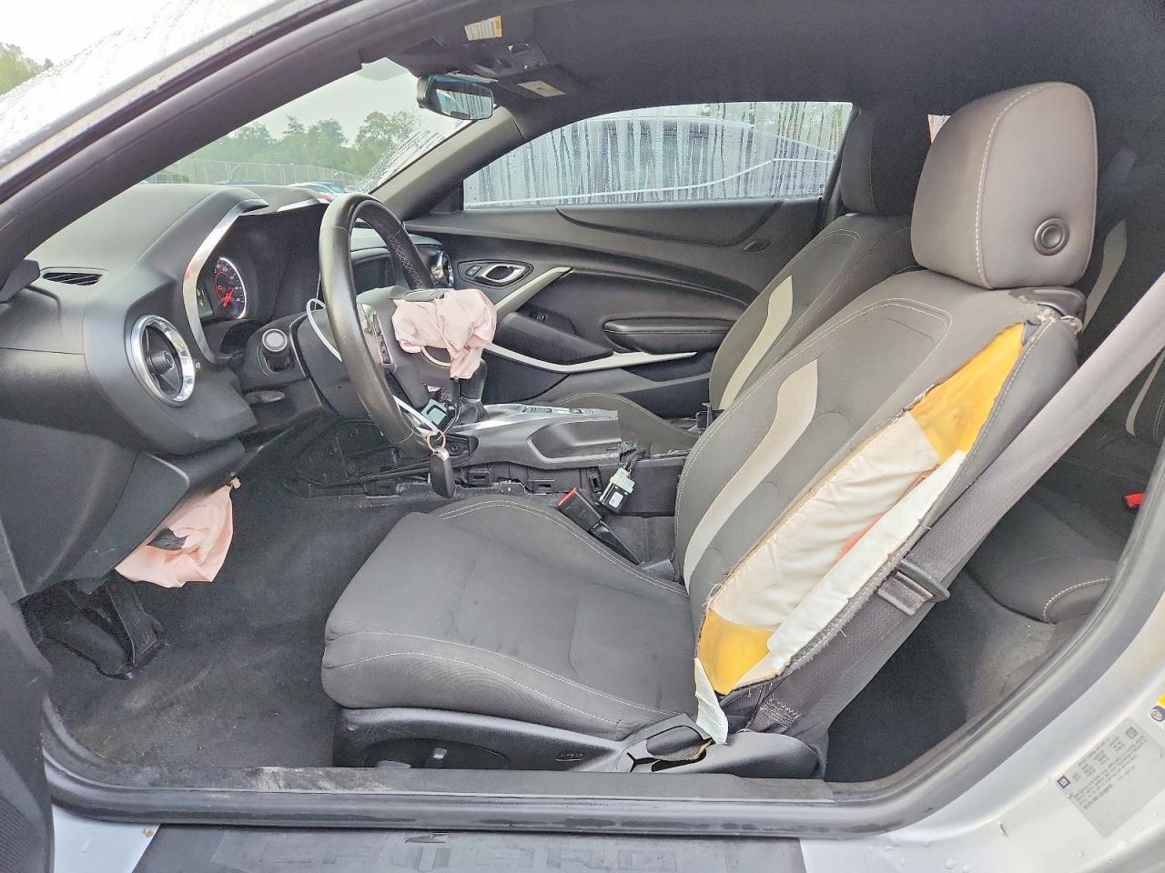 2018 Chevrolet Camaro Ls - zdjęcie 7