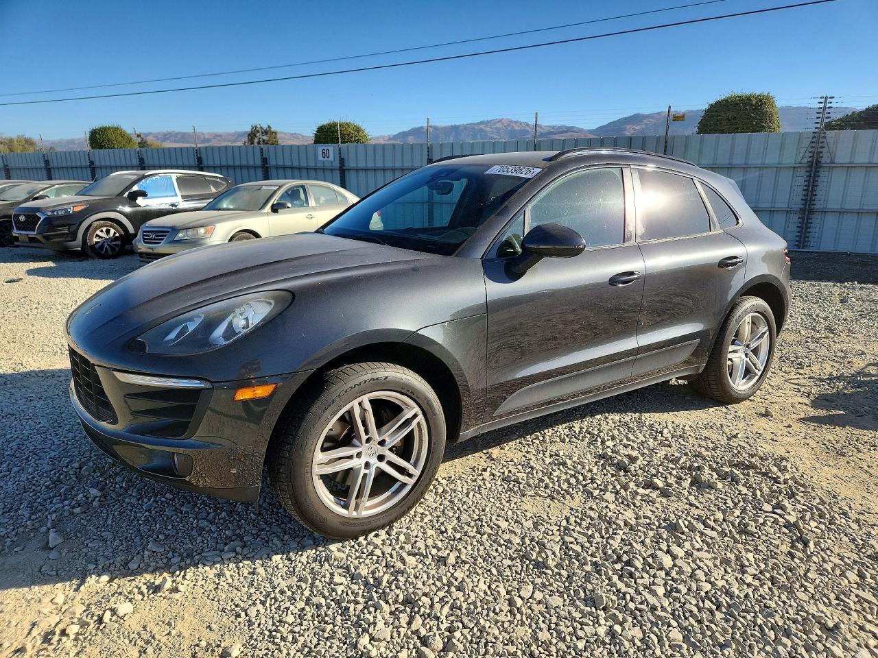 2017 Porsche Macan