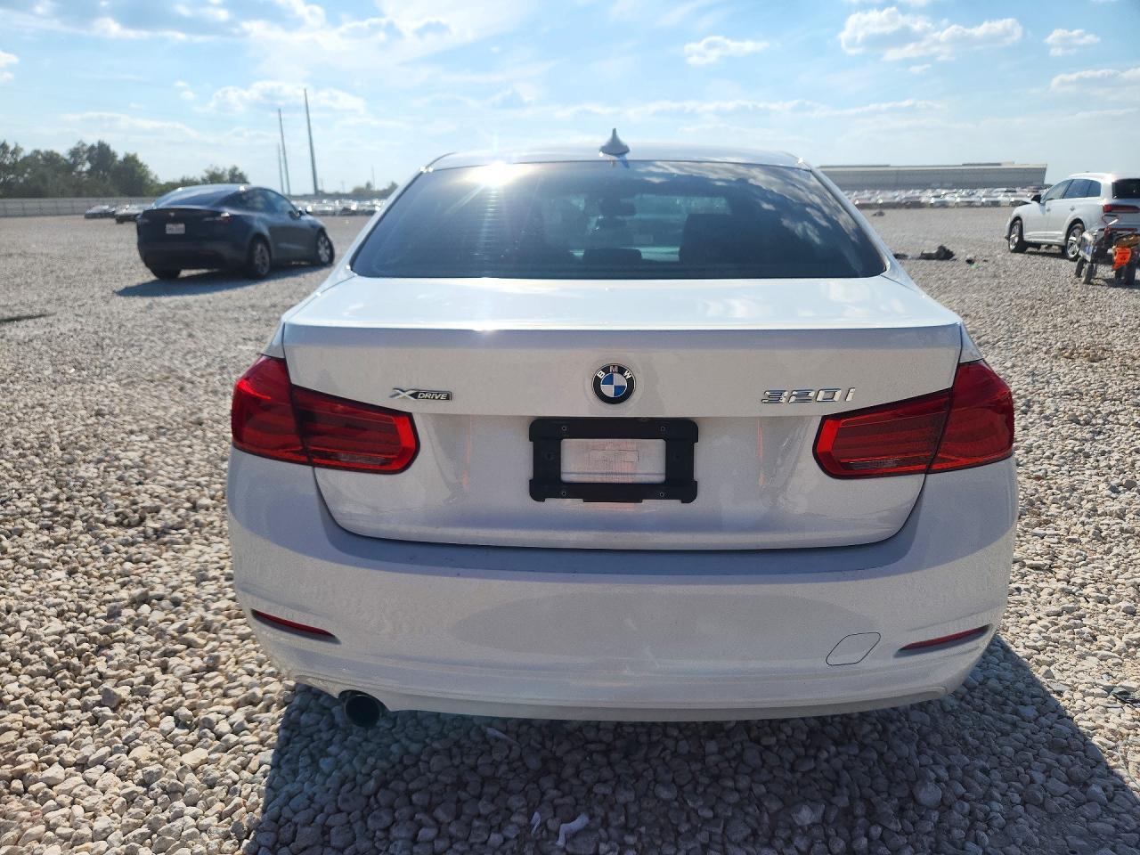 2018 BMW Seria 3 320i - zdjęcie 6